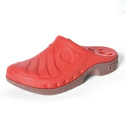 Plaukiojantis batas švilpimas